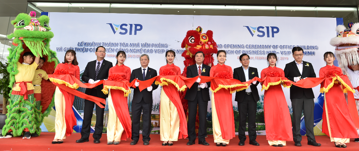 VSIP BAC NINH OPENS OFFICE BUILDING AND INNO-BIZ HUB