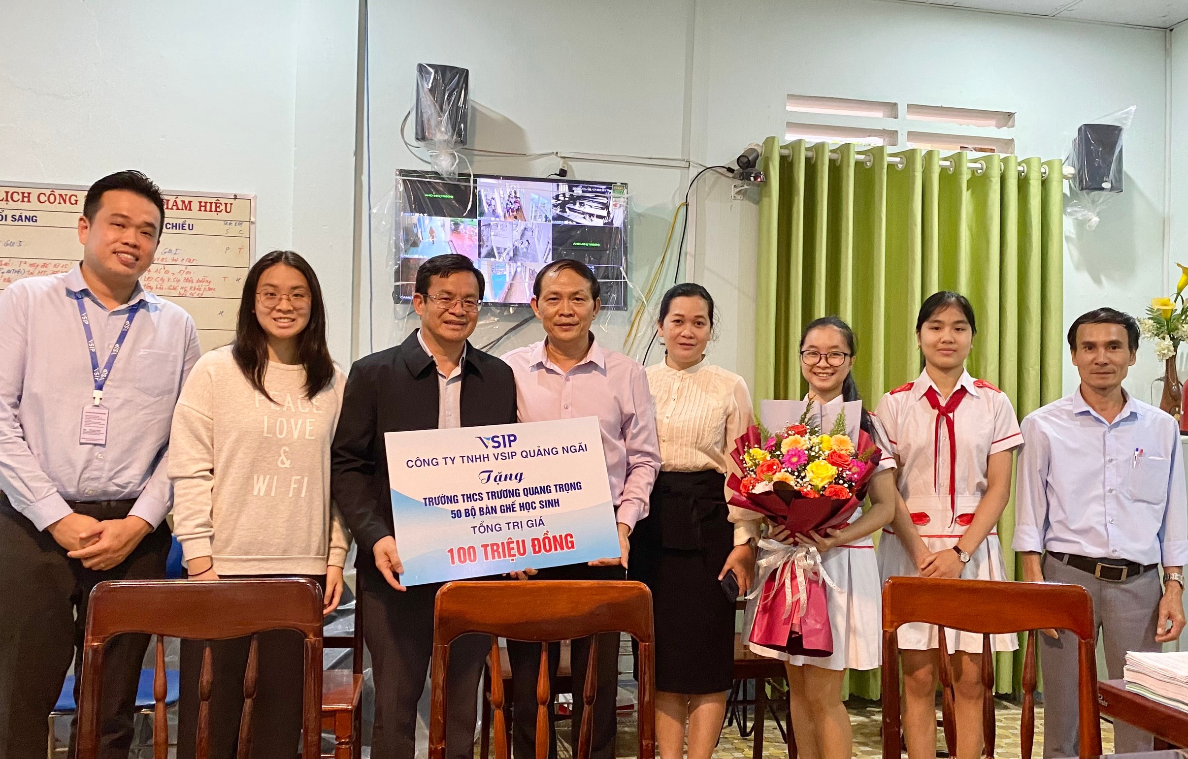 Photo 2 1458_732.jpg